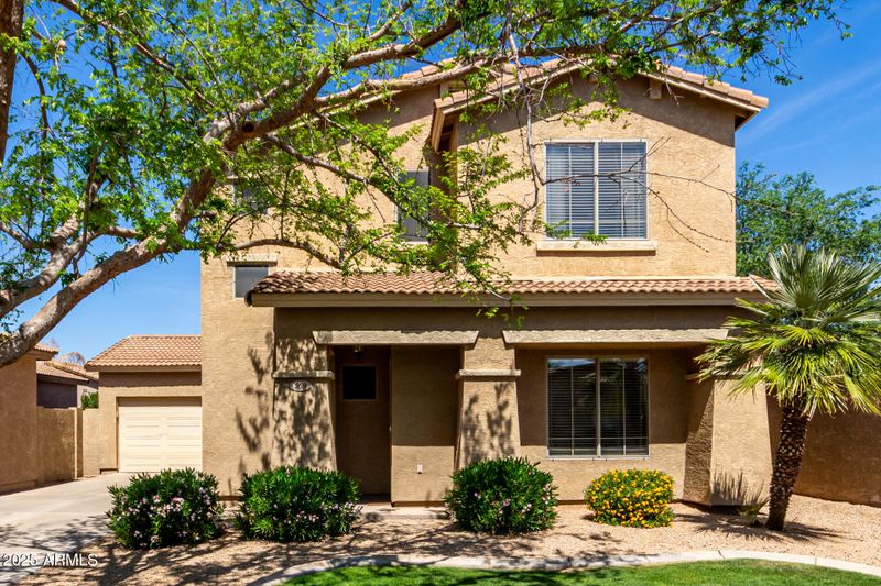 560 E Rainbow Dr, Chandler, AZ 85249