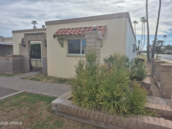 560 N Hobson Pz, Mesa, AZ 85203
