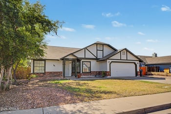 560 S 37th St, Mesa, AZ 85206