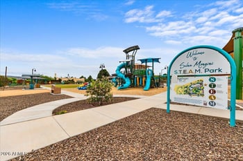 560 Siesta St #1, Clarkdale, AZ 86324