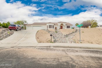 560 Topeka Dr, Wickenburg, AZ 85390
