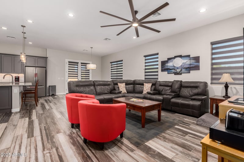 560 Zion Pl, Chandler, AZ 85249