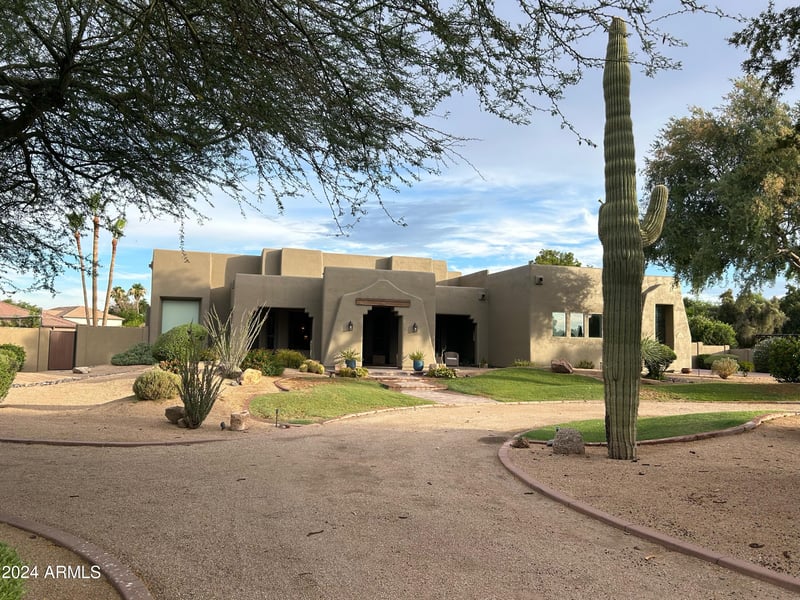 5600 S Ashley Dr, Chandler, AZ 85249