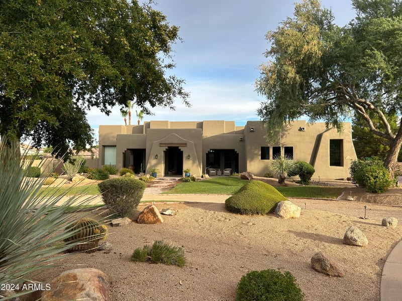 5600 S Ashley Dr, Chandler, AZ 85249