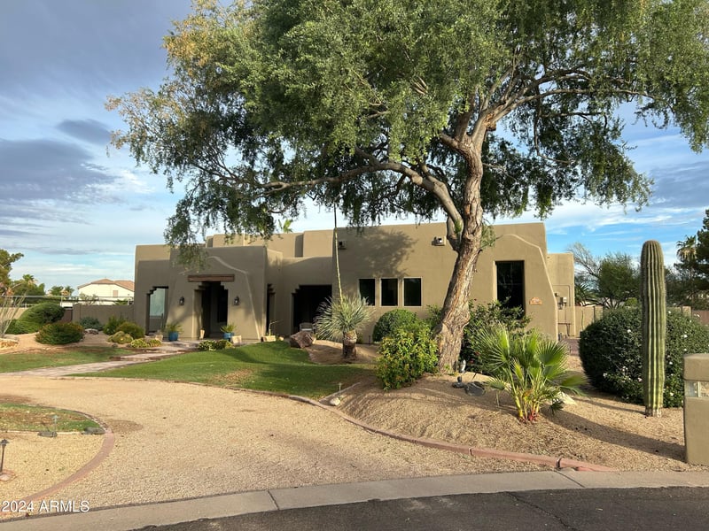 5600 S Ashley Dr, Chandler, AZ 85249