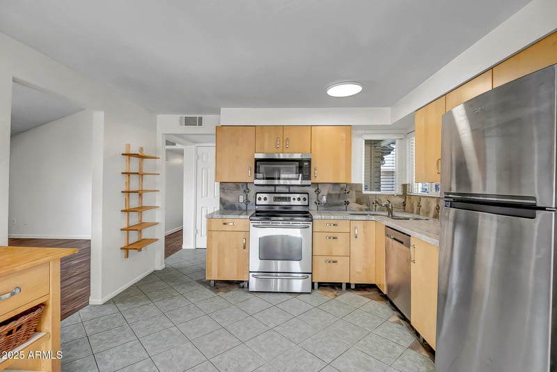 5601 Carol Ave, Glendale, AZ 85302