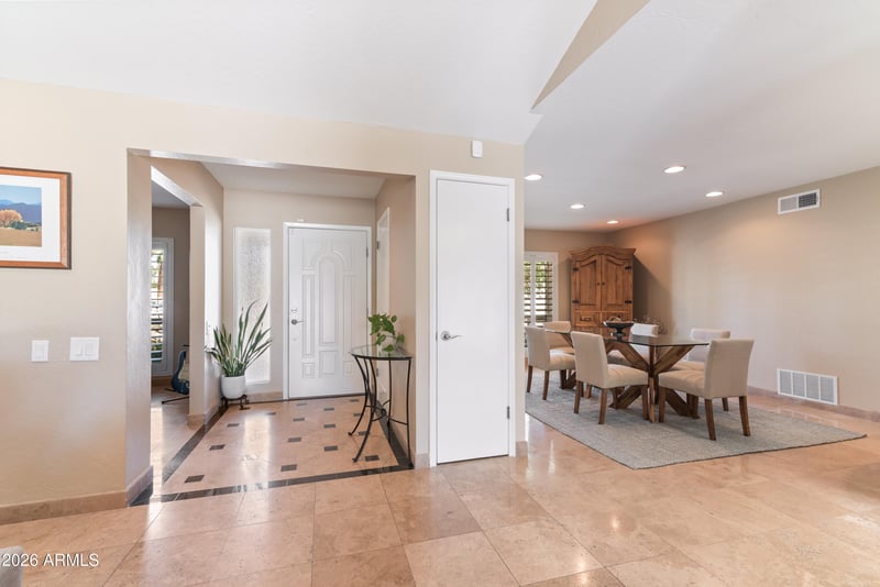 5601 Charter Oak Rd, Scottsdale, AZ 85254