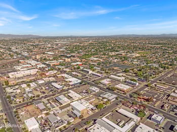 5601 Glendale Ave, Glendale, AZ 85301