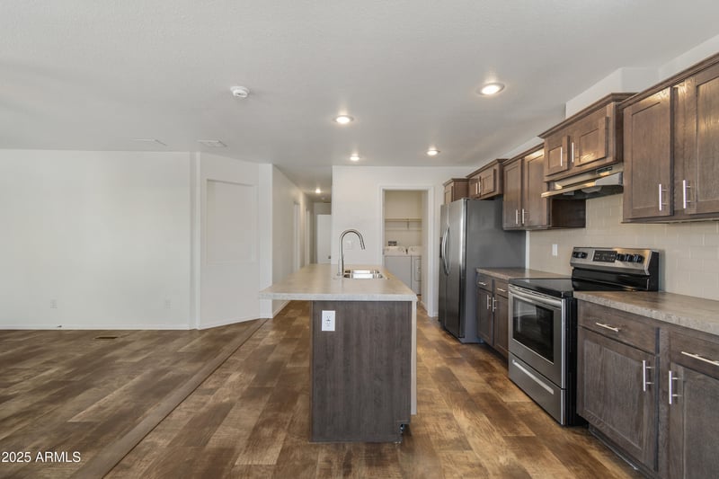 5601 Missouri Ave #150, Glendale, AZ 85301