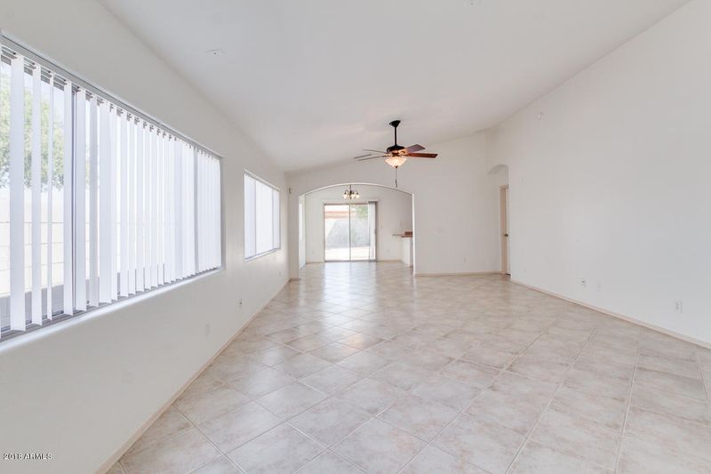 5601 S 53rd Ave, Laveen, AZ 85339