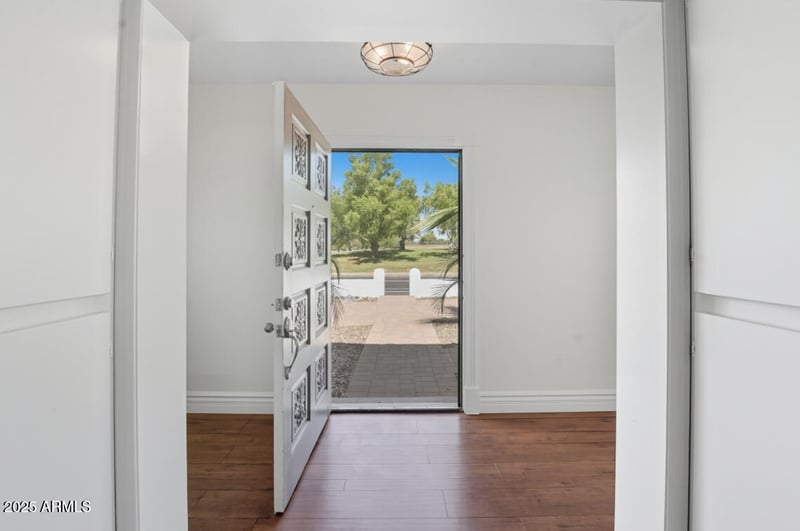 5601 Sweetwater Ave, Scottsdale, AZ 85254