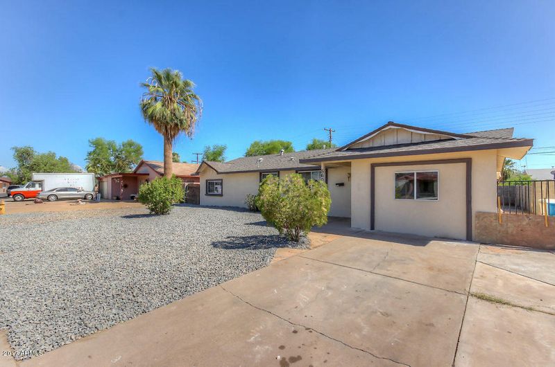 5601 W Catalina Dr, Phoenix, AZ 85031