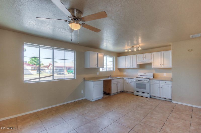 5601 W Catalina Dr, Phoenix, AZ 85031