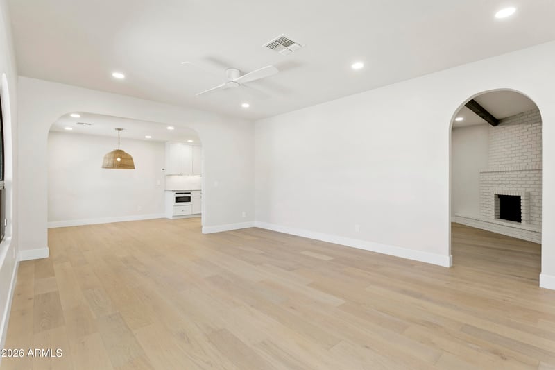 5602 E Voltaire Ave, Scottsdale, AZ 85254