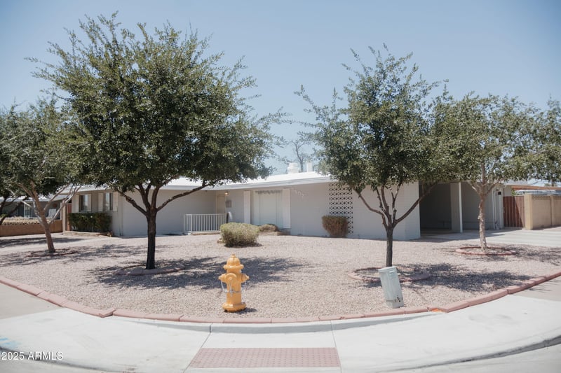 5602 Heatherbrae Dr, Phoenix, AZ 85031