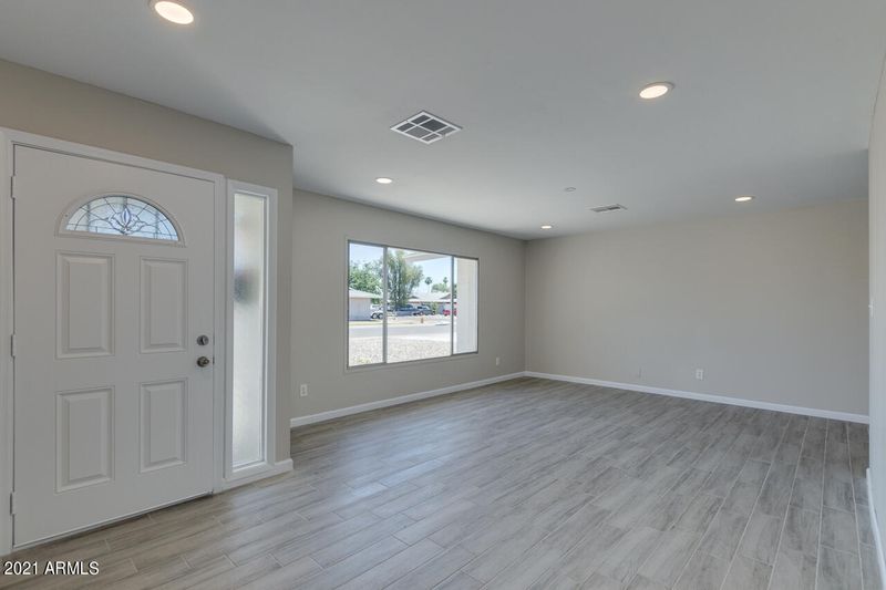 5602 N 42nd Ln, Phoenix, AZ 85019