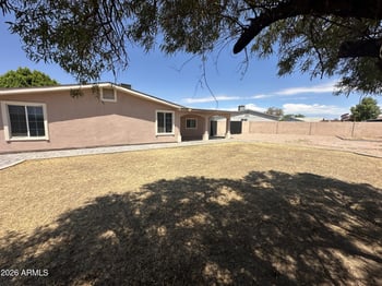 5603 N 69th Ln, Glendale, AZ 85303