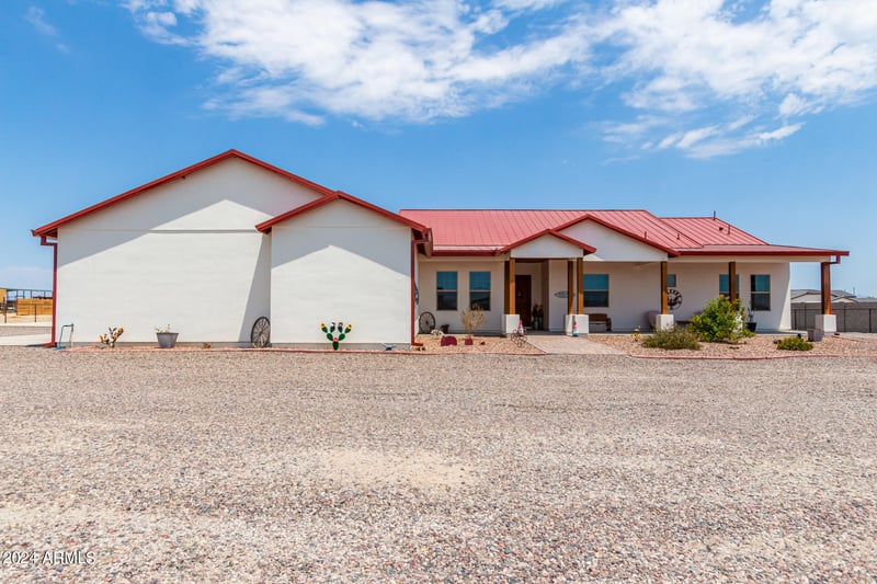 5604 225th Ave, Buckeye, AZ 85326