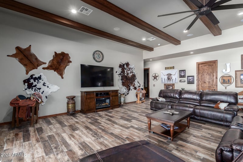 5604 225th Ave, Buckeye, AZ 85326