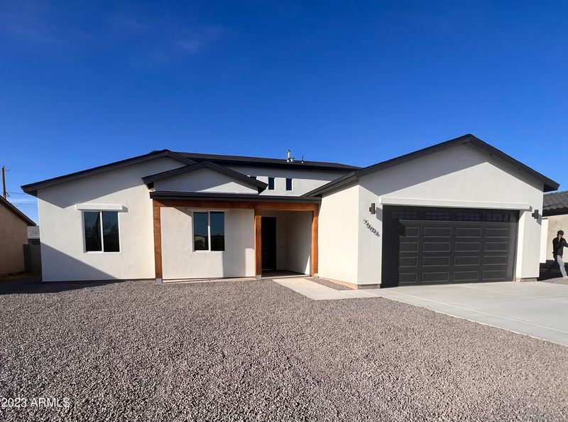 5606 E Pony Track Ln, San Tan Valley, AZ 85140