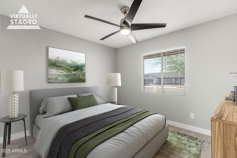 5607 73rd Ave, Glendale, AZ 85303