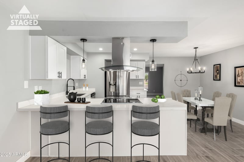 5607 73rd Ave, Glendale, AZ 85303