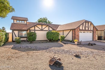 5607 Cholla St, Glendale, AZ 85304