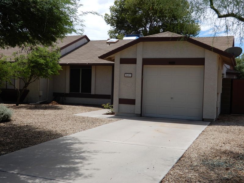 5607 W Commonwealth Pl, Chandler, AZ 85226