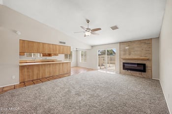 5607 W Winnwood Ave, Glendale, AZ 85304