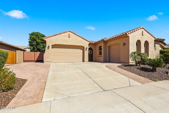 5608 Alyssa Ln, Phoenix, AZ 85083