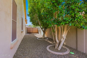 5608 Alyssa Ln, Phoenix, AZ 85083