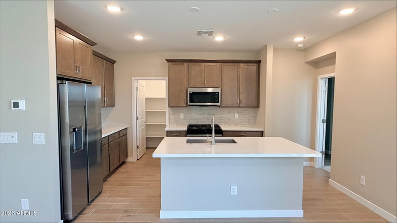 5609 N 205th Ln, Buckeye, AZ 85396