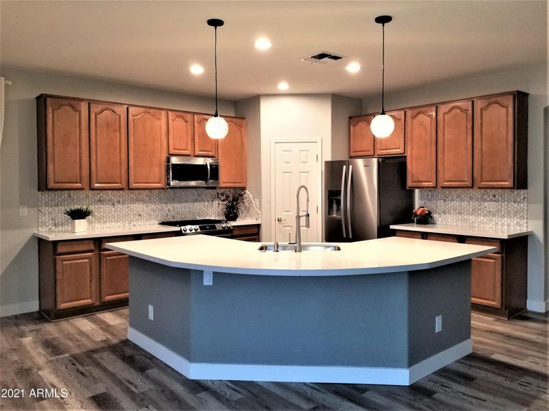 5609 W Carson Rd, Laveen, AZ 85339