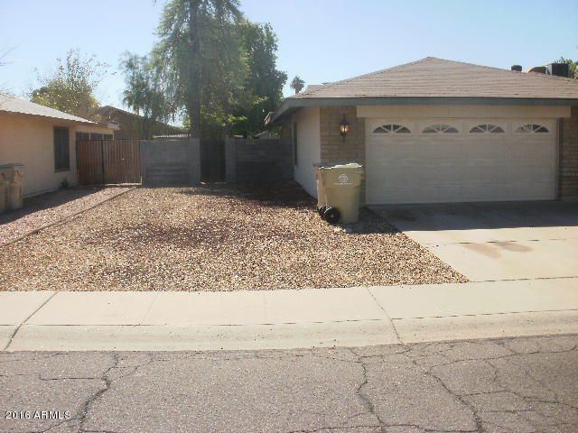 5609 W Greenbriar Dr, Glendale, AZ 85308