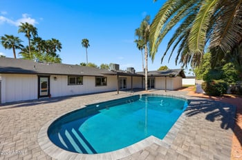 5610 Charter Oak Rd, Scottsdale, AZ 85254