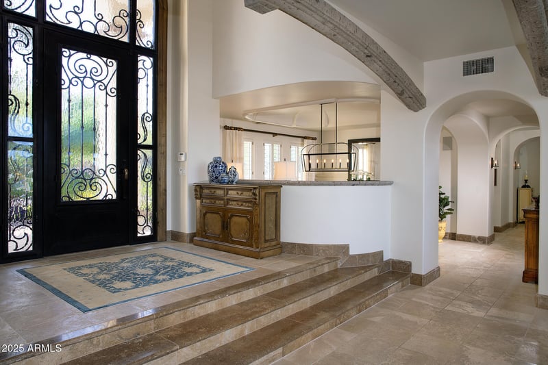 5610 Sanna St, Paradise Valley, AZ 85253