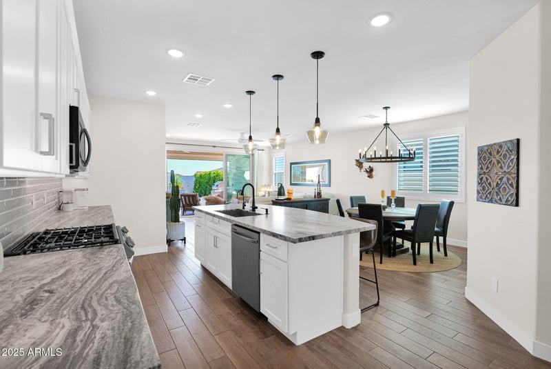 5611 206th Ave, Buckeye, AZ 85396