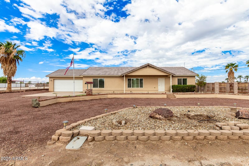 5611 225th Ave, Buckeye, AZ 85326