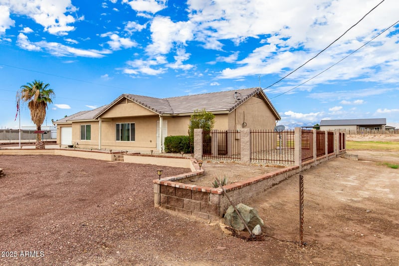 5611 225th Ave, Buckeye, AZ 85326