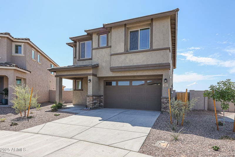 5612 176th Ln, Litchfield Park, AZ 85340