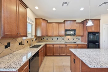 5613 58th Ln, Laveen, AZ 85339