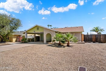 5613 Grovers Ave, Glendale, AZ 85308