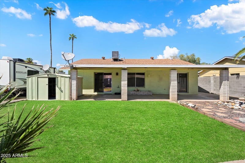 5613 Grovers Ave, Glendale, AZ 85308