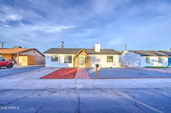5613 N 63rd Dr, Glendale, AZ 85301