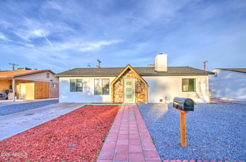 5613 N 63rd Dr, Glendale, AZ 85301
