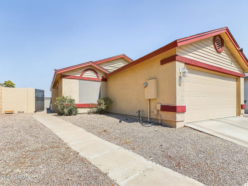 5613 42nd St, Phoenix, AZ 85040