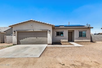 5614 Red Bird Ln, San Tan Valley, AZ 85140