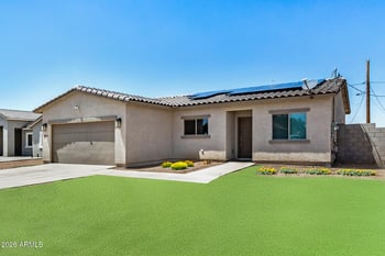 5614 Red Bird Ln, San Tan Valley, AZ 85140