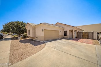 5614 S 26th Pl, Phoenix, AZ 85040