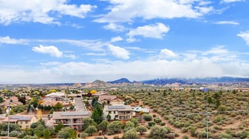 5615 Meridian Ct, Prescott, AZ 86305